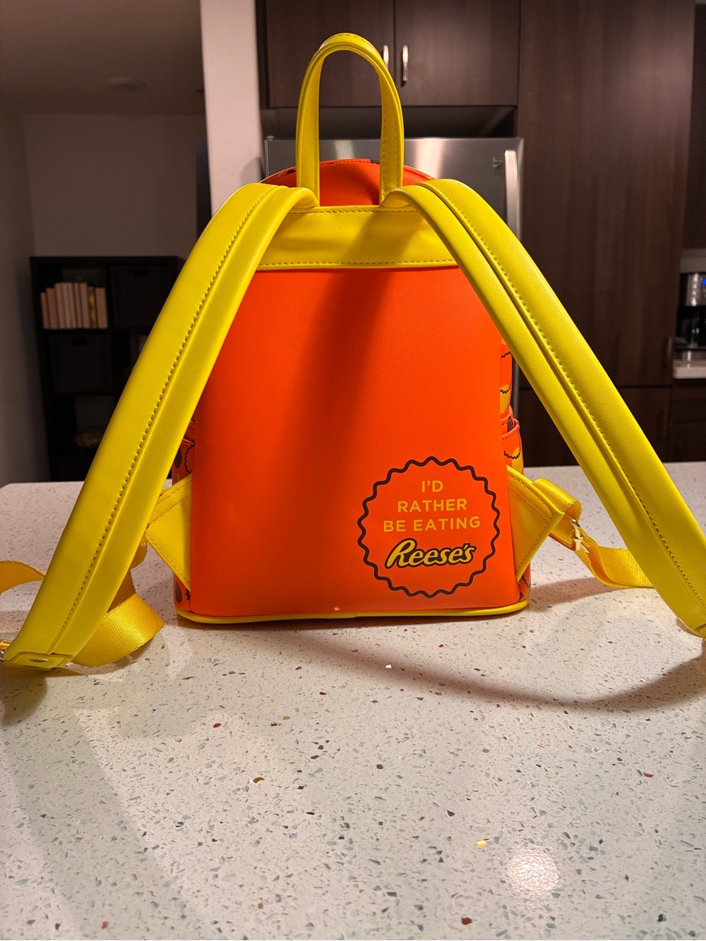 Loungefly Reese's Mini Backpack with Keychains & wallets - Picture 2 of 4